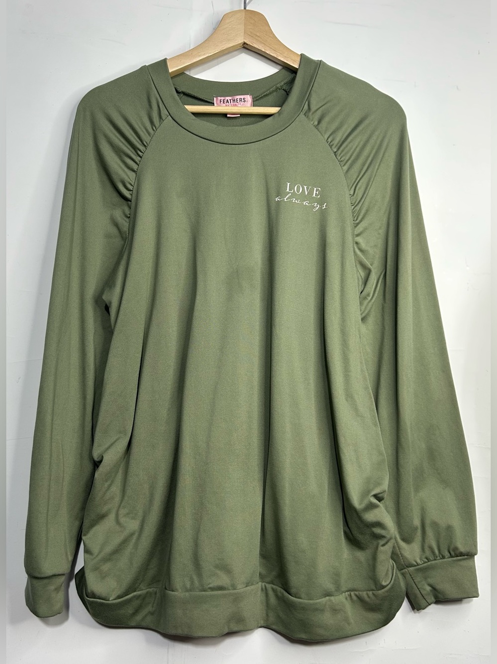 5 for $25🔥Feathers Soft Olive Green Lightweight Shirt Maternity Medium